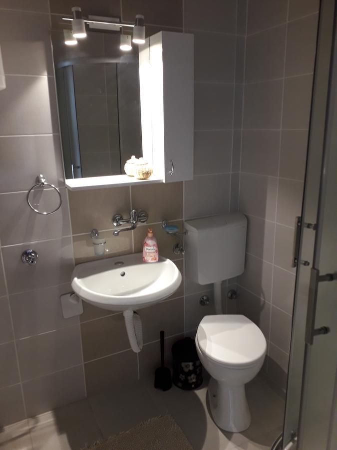 Studio Apartman Ld U Strogom Centru Нови-Сад Экстерьер фото